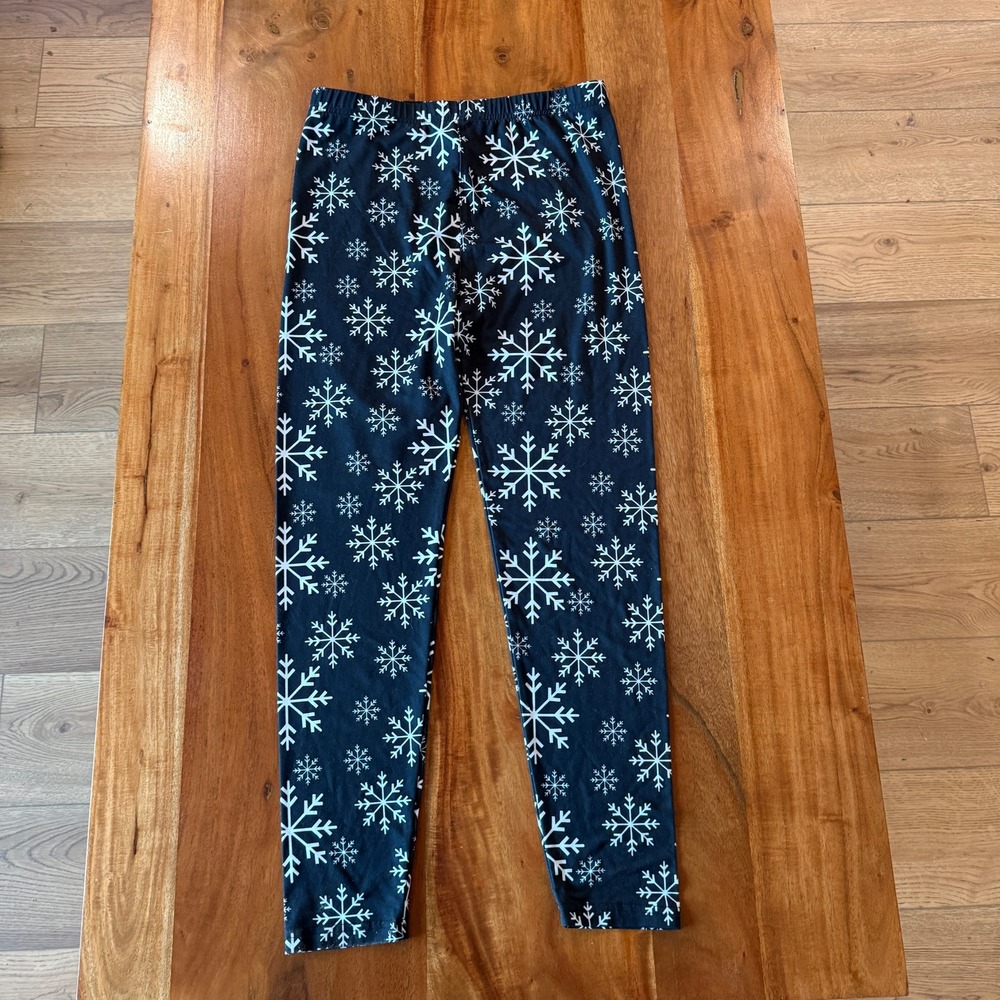Women's Black and White Snowflake Leggings Size L